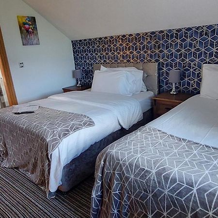 Carnately Lodge Ballycastle Exteriér fotografie